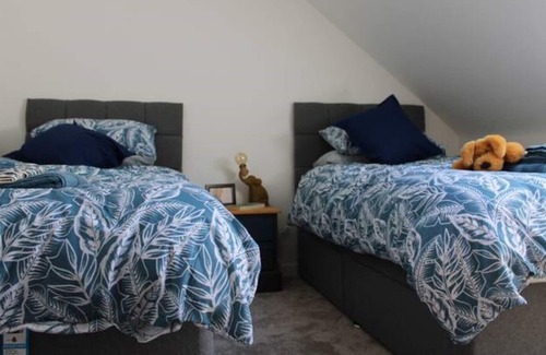 Foxley Cottage | No.1 Fox Burrow, Norfolk. Peaceful get away with hottub