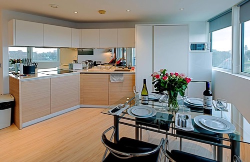 Portsmouth Cottage | No.1 The Two Bedroom Balcony View