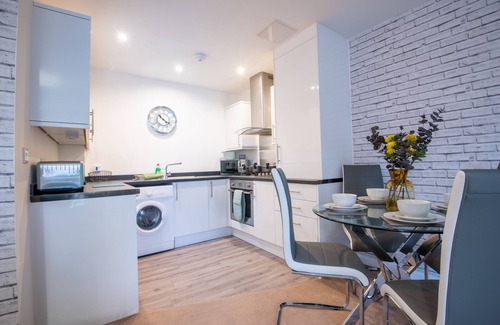 Mansfield Apartment | No 11