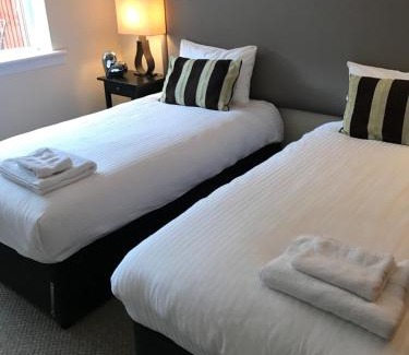 Glasgow Apartment | No.17 Serviced Apartment