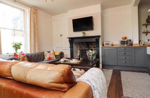 Haworth House | No 19, Haworth