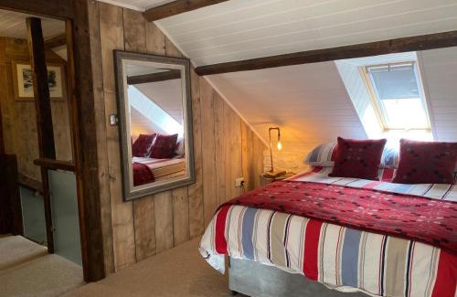Aberaeron House | No 2 Dolheulog Aberaeron