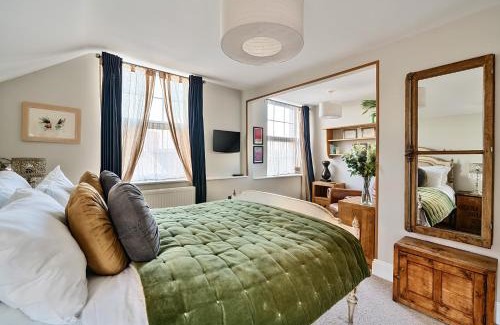 Barnstaple Bed & Breakfast | No 22