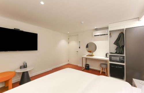 Chilgok Hotel | No 25 Hotel Namgumi Branch
