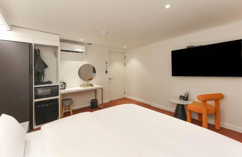 Chilgok Hotel | No 25 Hotel Namgumi Branch
