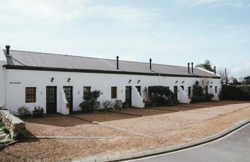 Kylemore Apartment | No 3 at The Barracks