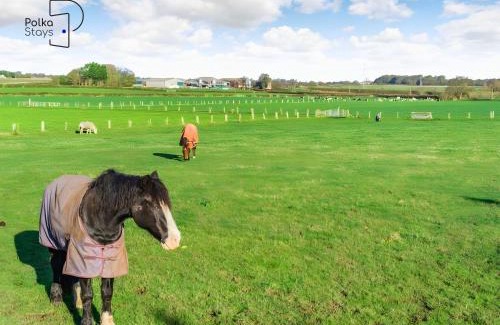 Lytham St. Anne's House | No 3 PolkaStays Ivy Farm Coach House Family Suite