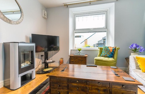 Aberystwyth Apartment | No 31 Promenade APARTMENT by the sea