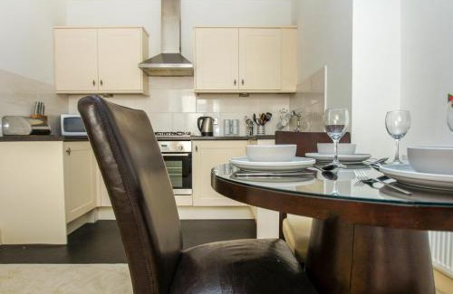 Brighton Apartment | No 5 - Central - by Brighton Holiday Lets