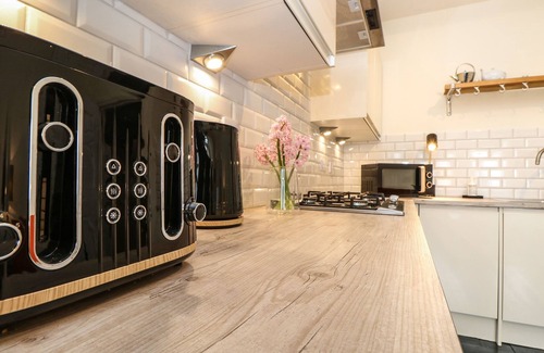 Ventnor Apartment | No. 5 Cliffview