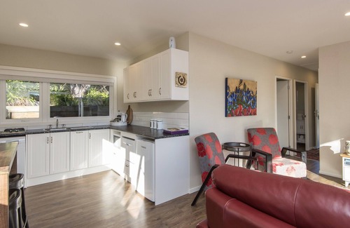 Kaiteriteri Cottage | No. 5 - Kaiteriteri Holiday Home