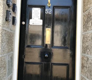 Helston Bed & Breakfast | No 52 bed and breakfast