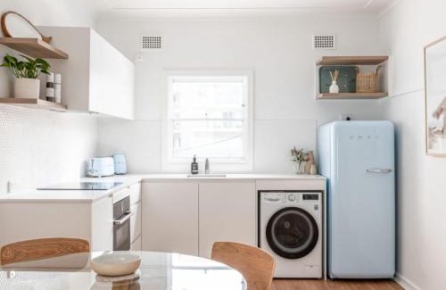 Shoal Bay Apartment | No 6 ShoalHaven