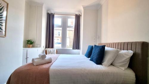 Roath Apartment | No.71 by Switchback Stays
