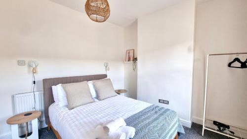 Roath Apartment | No.71 by Switchback Stays