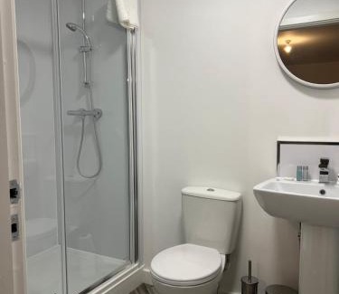 Worksop Apartment | No 8 Plants Yard Modern studio in Worksop