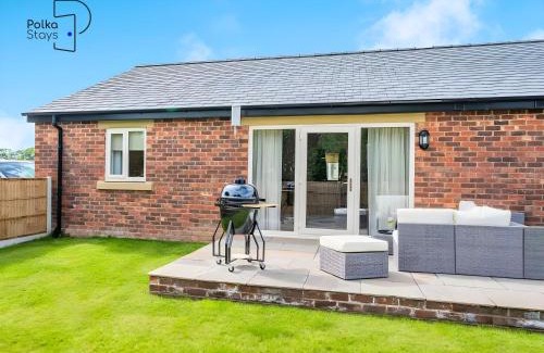 Lytham St. Anne's House | No 8 PolkaStays Ivy Farm Primrose Deluxe