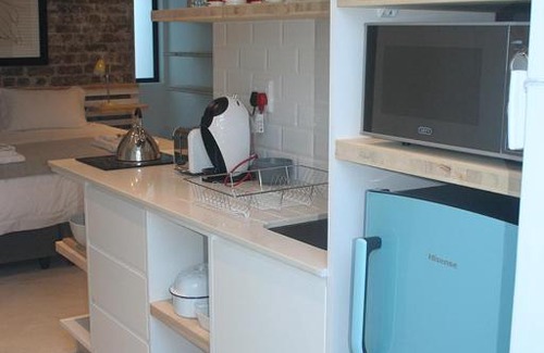 Claremont Apartment | No. 9 Keurboom