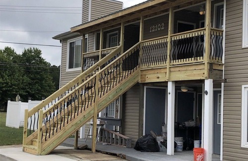 Huntsville Apartment | No chores!/6 guests/⬆️stairs/🦮🐈/WI-FI/alt pay for long stays
