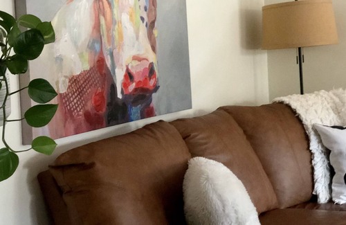 Oak View House | No Cleaning fee, Beautiful Ojai Getaway Outdoor balcony sleeping, Spa & Fire pit