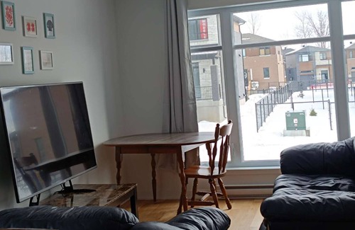 Longueuil House | No party. New house near Montreal.