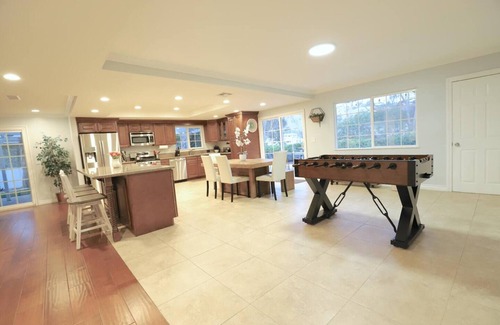 Laguna Niguel House | No Stairs, Backyard, EV Charger (Palmera Perch)