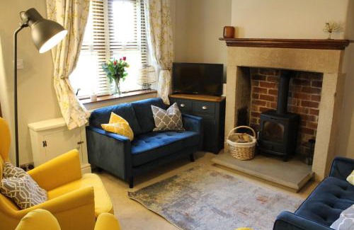 Bakewell House | No2 Woodland View