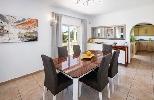 Vila do Bispo Villa | Nº23 Golfe Santo Antonio - Beautifully furnished 3 bedroom Villa with pool, sea