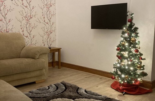 Holmbury St Mary Apartment | No3, one bedroom apartment