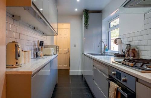 Beverley Apartment | No6 - Beverley - Elegant Townhouse - Central location
