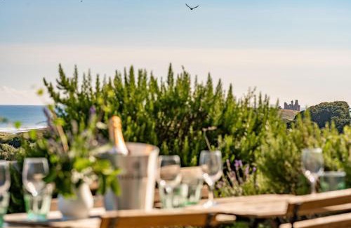 Embleton House | No6 Sea Lane