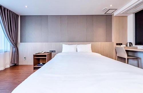 Seogwipo City Hotel | Noblepia Hotel