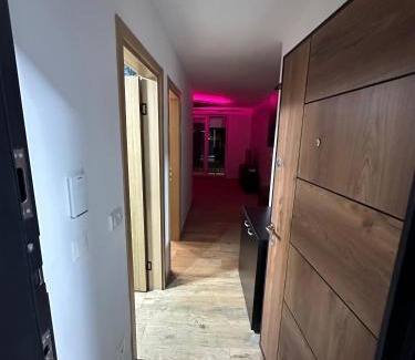 Sumadija Apartment | Nobus Jezerska zvezda A7