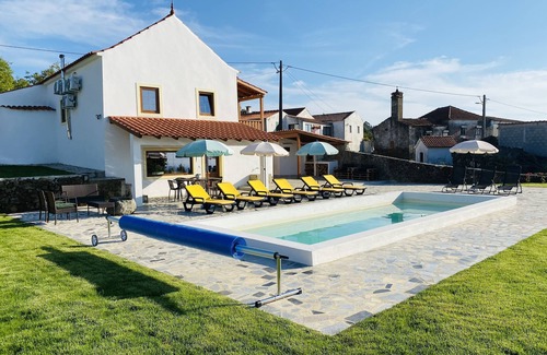 Penela House | NocasHouse Lousa