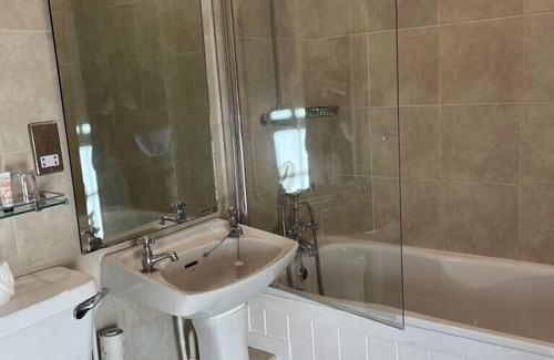 Chipping Campden Hotel | Noel Arms Hotel