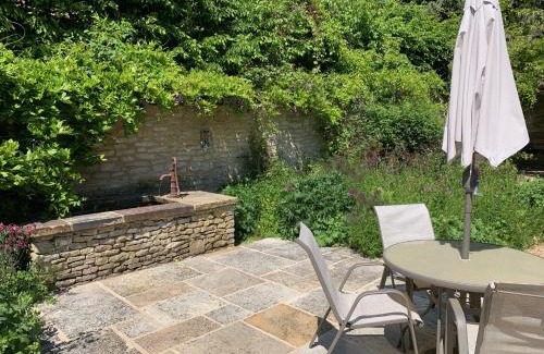 Pickering House | Noelle’s Cottages, The Barn