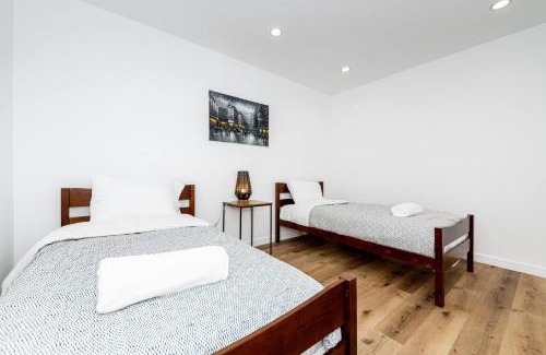 North Hollywood House | NoHo Home Near Universal Studios