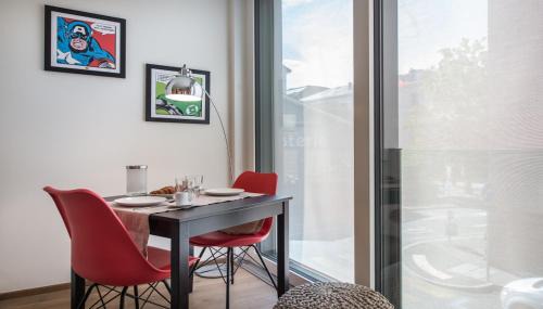 Carouge Apartment | Noirettes - Self Check In by Homenhancement