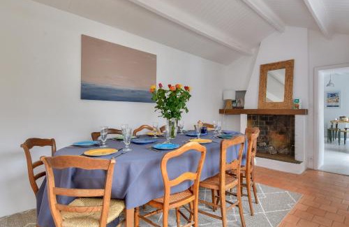 Noirmoutier-en-l'Ile House | Noirmoutier - 200m marché - 8 adultes - 4 enfants