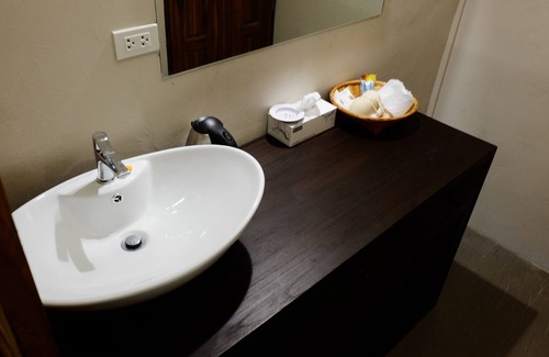 Ban Luang Hotel | Nok Chan Mee Na