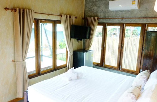 Ban Luang Resort | Nok Chan Mee Na
