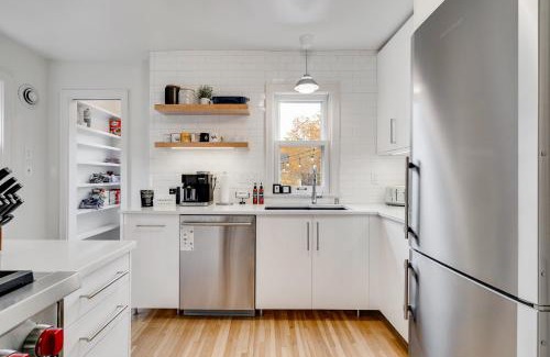 Hale House | Nokomis Blue
