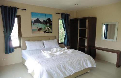 Nong Thale House | Nongthale Mountain View