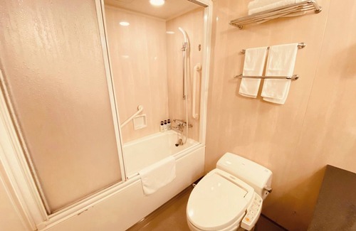 Nishikasai Hotel | Nonsmoking Deluxe Double Room breakfast includ/Edogawa-ku Tokyo