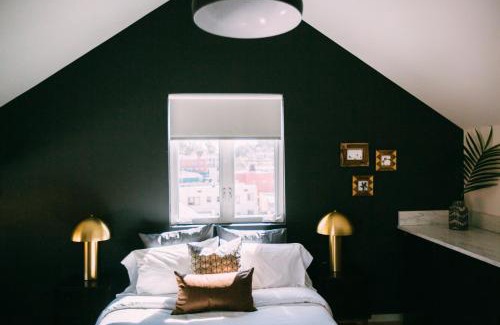 Angelino Heights Hotel | Noon on Sunset Hill