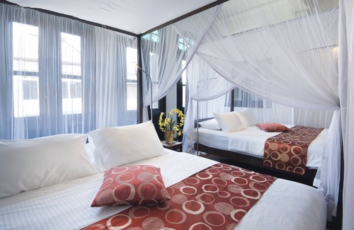 Downtown George Town Hotel | Noordin Mews