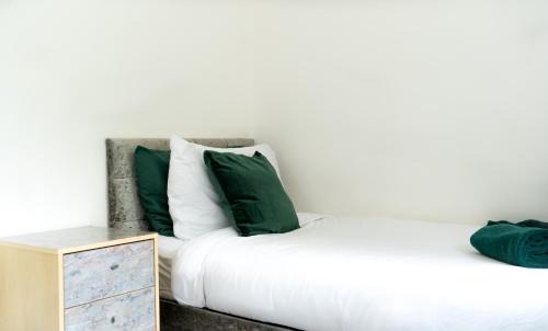 Harborne Apartment | Noormak nights