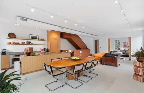 Greenpoint Apartment | Noorman by RoveTravel | 4BR Greenpoint Duplex