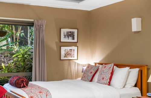 Tinbeerwah Resort | Noosa Hinterland Retreat for Total Isolation