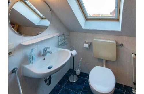 Norden Boat Rental | NorddeichRadio Comfortable holiday residence